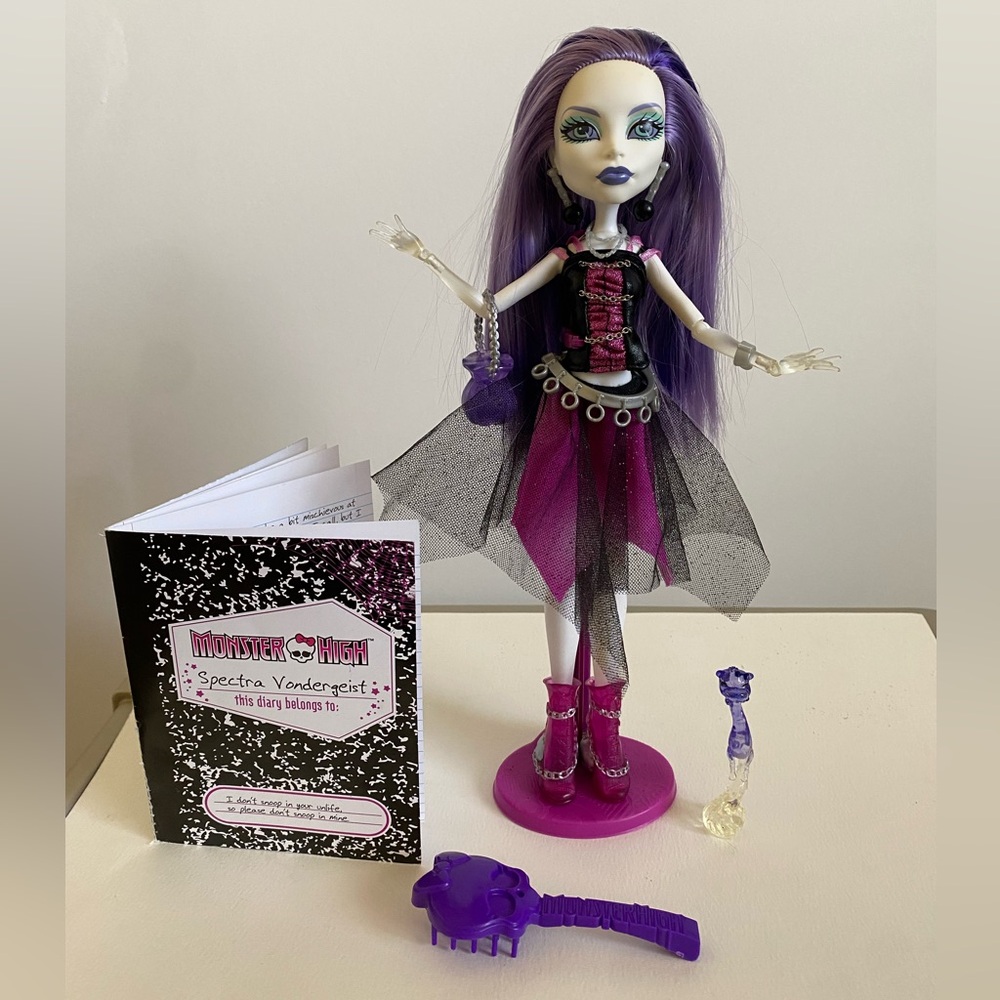MONSTER HIGH G1 Spectra Vondergeist